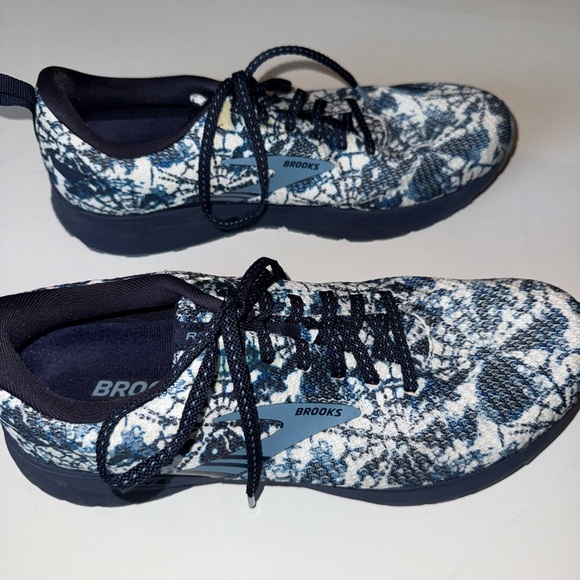 Brooks Revel 5 Blue Men’s Running Shows Blue Abstract Size 10.5 - 110374-1D-153 - Picture 3 of 6